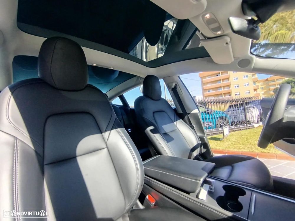 Tesla Model 3 Long Range Tração Traseira - 32