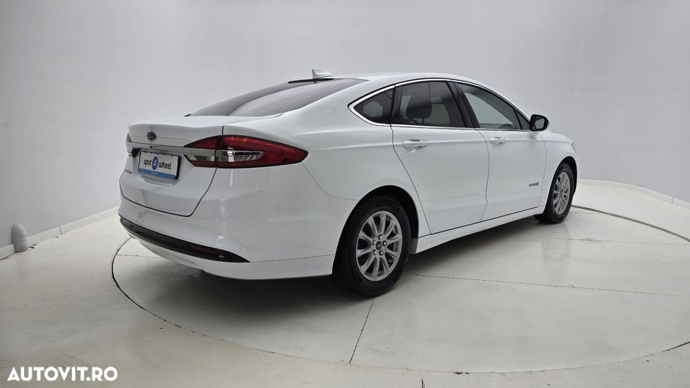 Ford Mondeo 2.0 HEV Titanium - 6