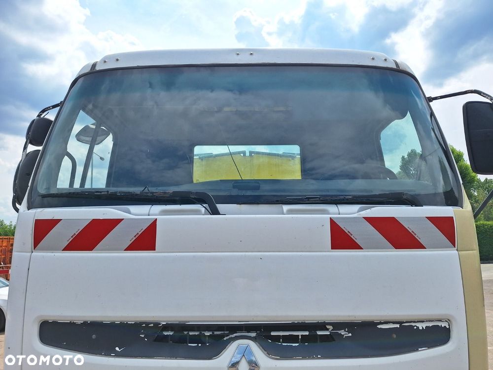 Renault 270.18 4X2 - 28