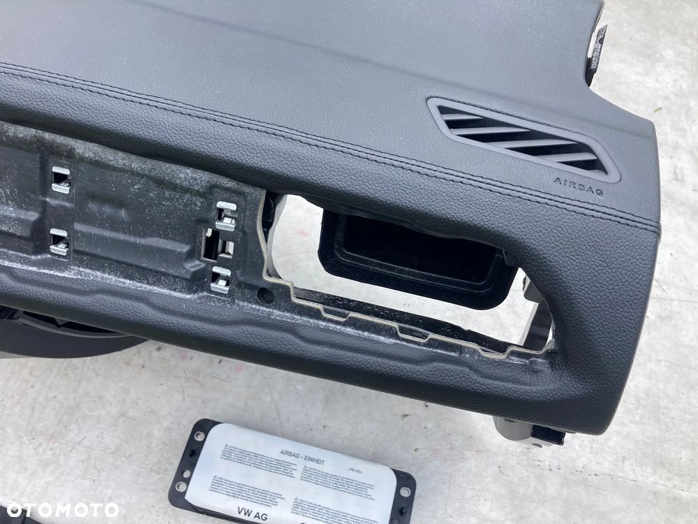 VW T-ROC FL LIFT LIFTING SKÓRA SZYTA DESKA KONSOLA KOKPIT PULPIT PÓŁKA PARAPET AIRBAG PODUSZKI POWIETRZNE KIEROWCY PASAŻERA  FOTELA W FOTEL PASY PAS okazja sprawdź Raz2 !!! - 7