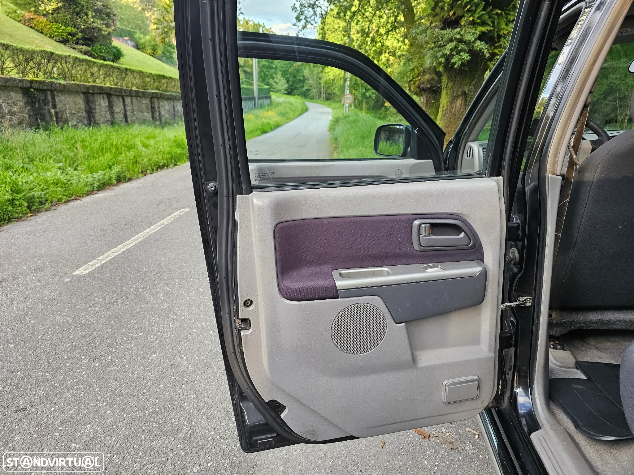 Isuzu D-Max 2.5 DTi CD 4WD LS - 22