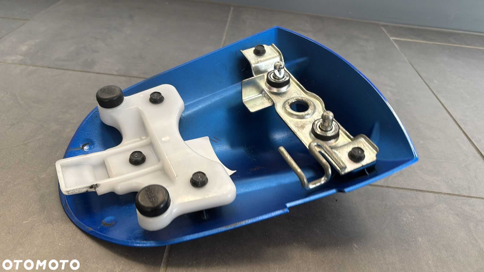 Nakładka Siedzenia Pasażera GSXR 600 750 K6 K7. 2006-07 [887] - 7