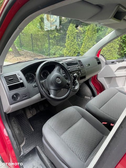 Volkswagen Transporter T5 - 10