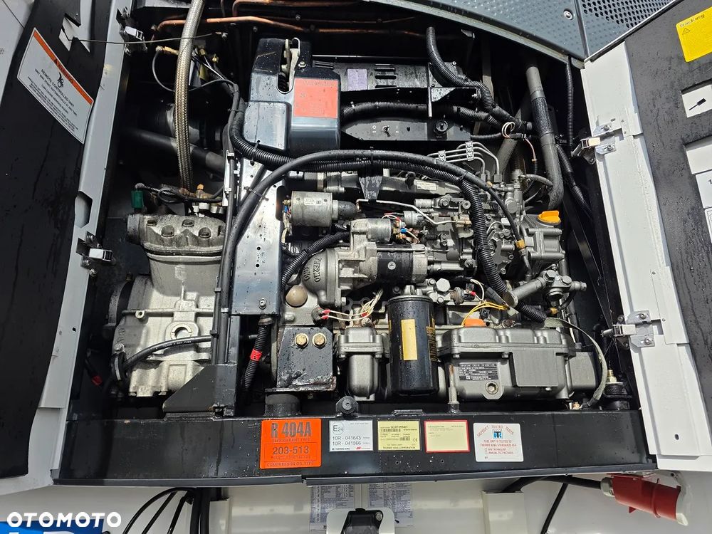 Schmitz Cargobull CHŁODNIA THERMO KING  / ŚCIANA 7 CM / - 12