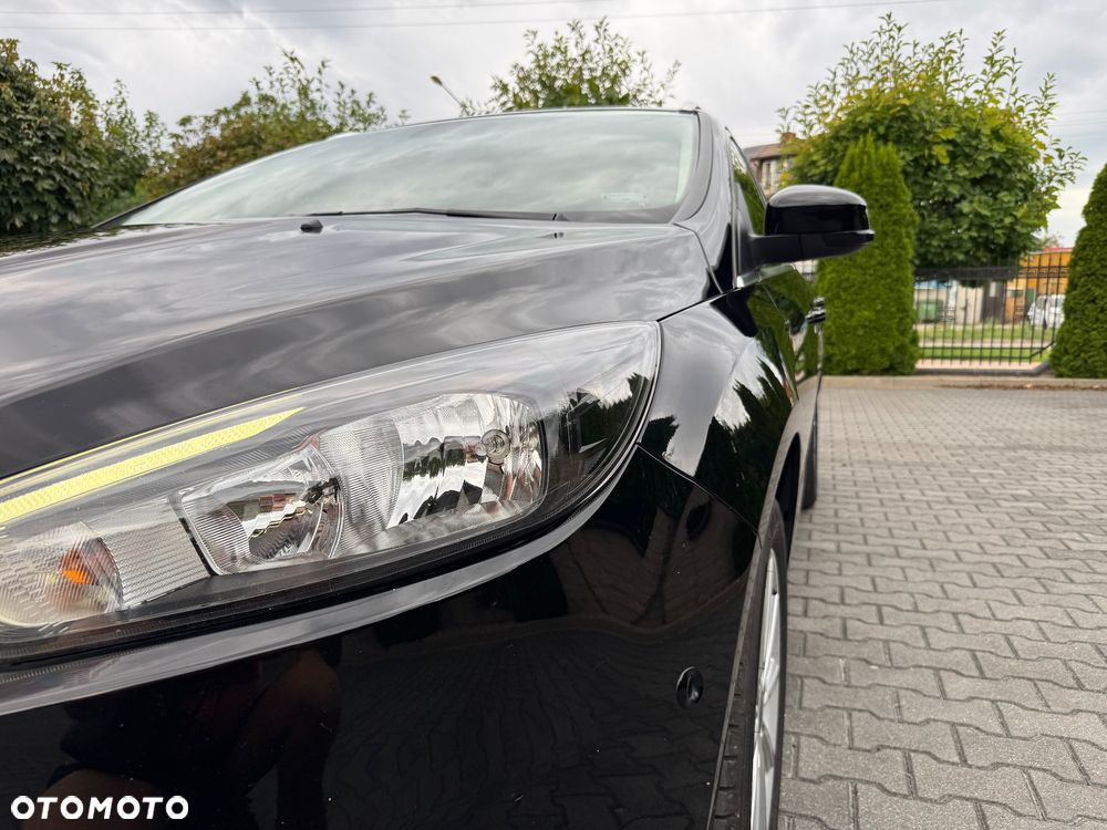 Ford Focus 1.5 TDCi DPF Start-Stopp-System Titanium - 13