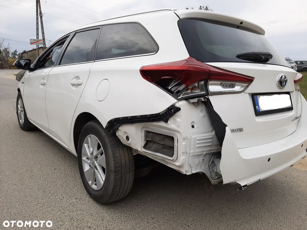 Toyota Auris Hybrid 135 Comfort - 7