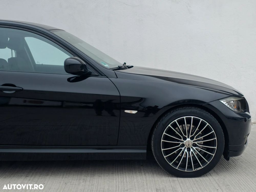 BMW Seria 3 320d - 10