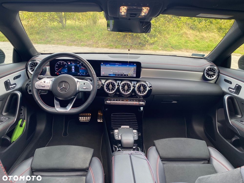 Mercedes-Benz CLA 220 d 4-Matic AMG Line 8G-DCT - 25