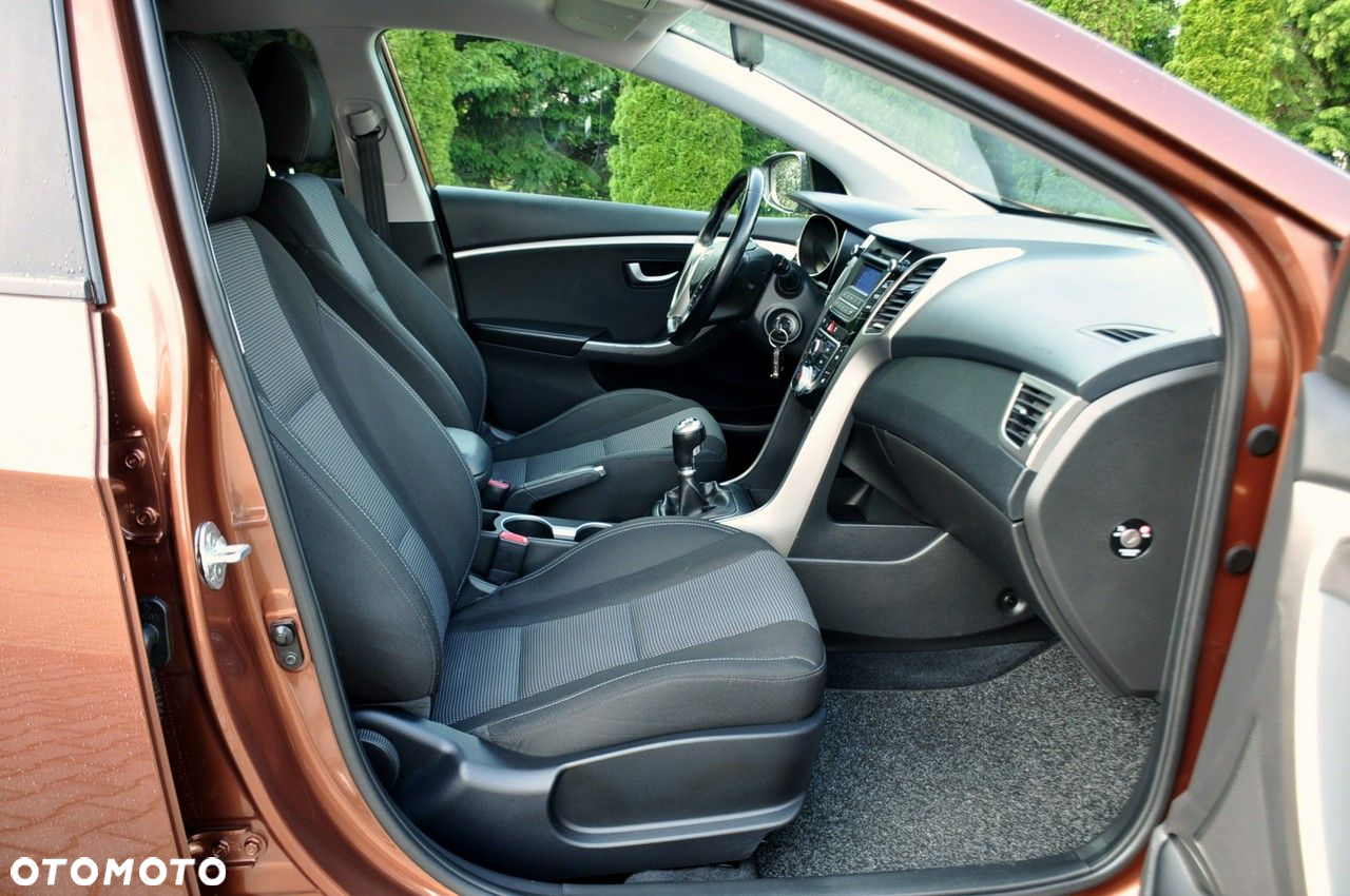Hyundai i30 - 17