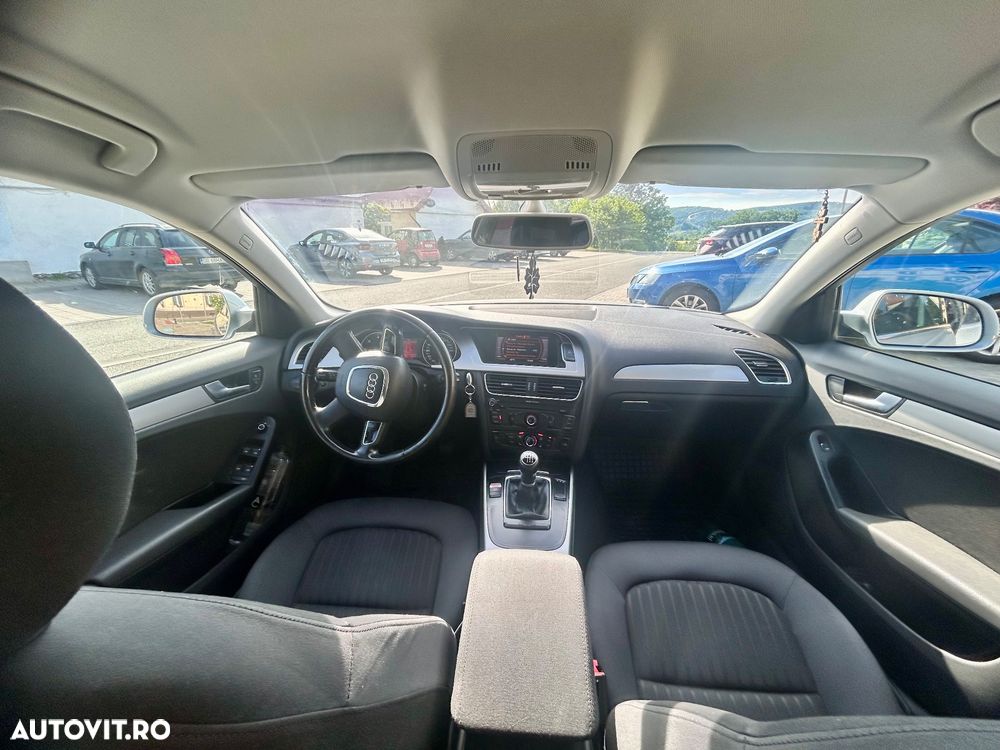 Audi A4 Limuzina - 5