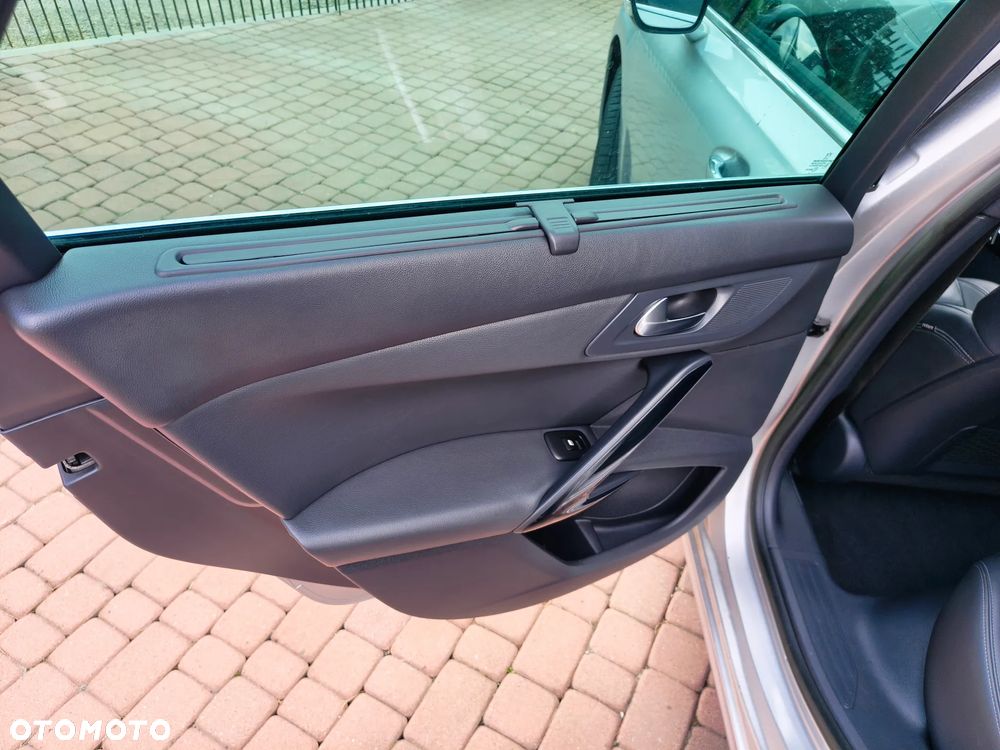 Peugeot 508 HDi FAP 165 Allure - 30