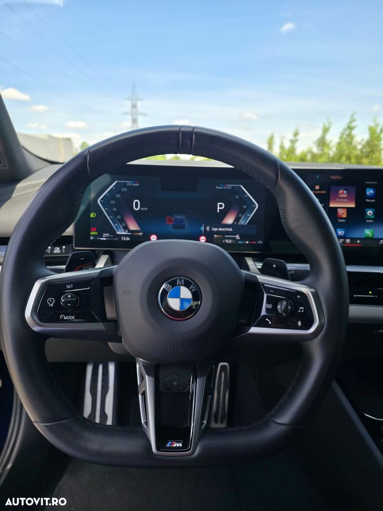 BMW Seria 5 520i AT MHEV - 21