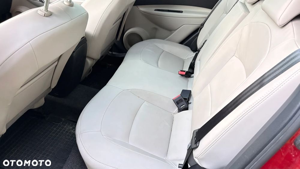 Nissan Qashqai 2.0 360 CVT - 9