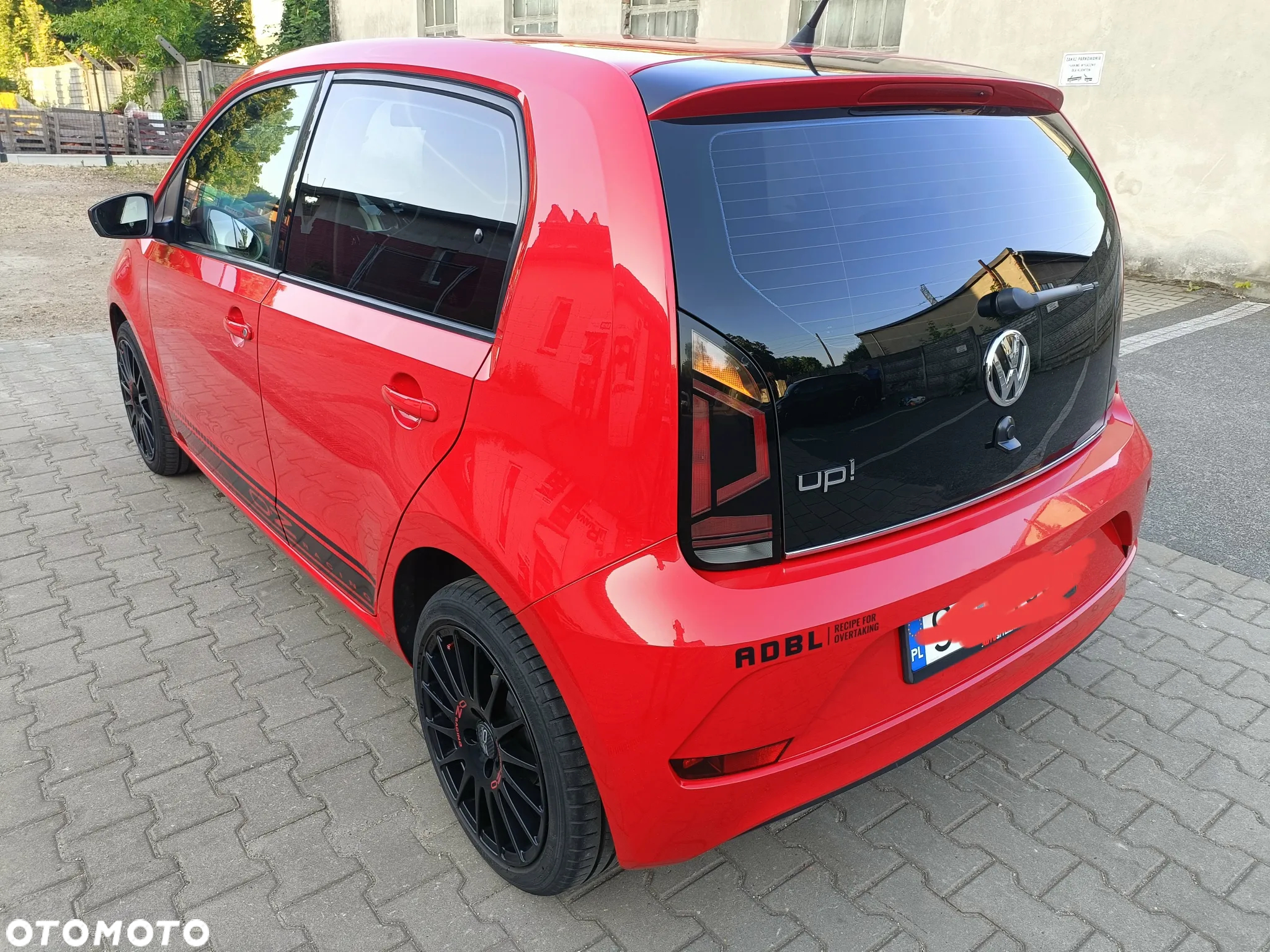Volkswagen up! 1.0 take - 3