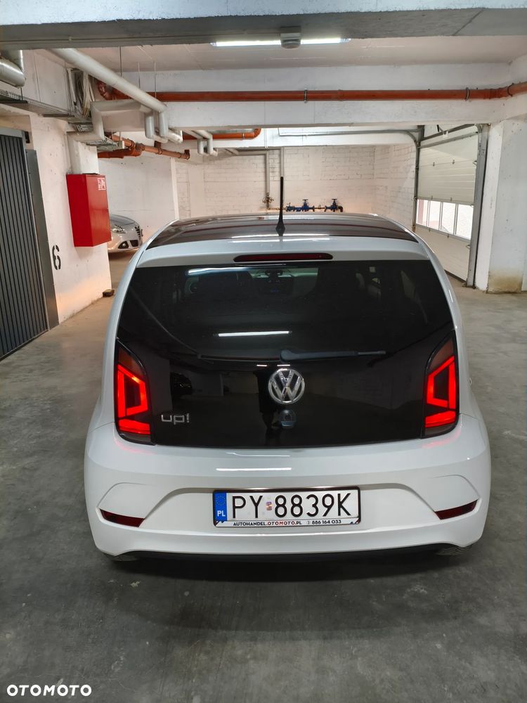 Volkswagen up! 1.0 high - 10