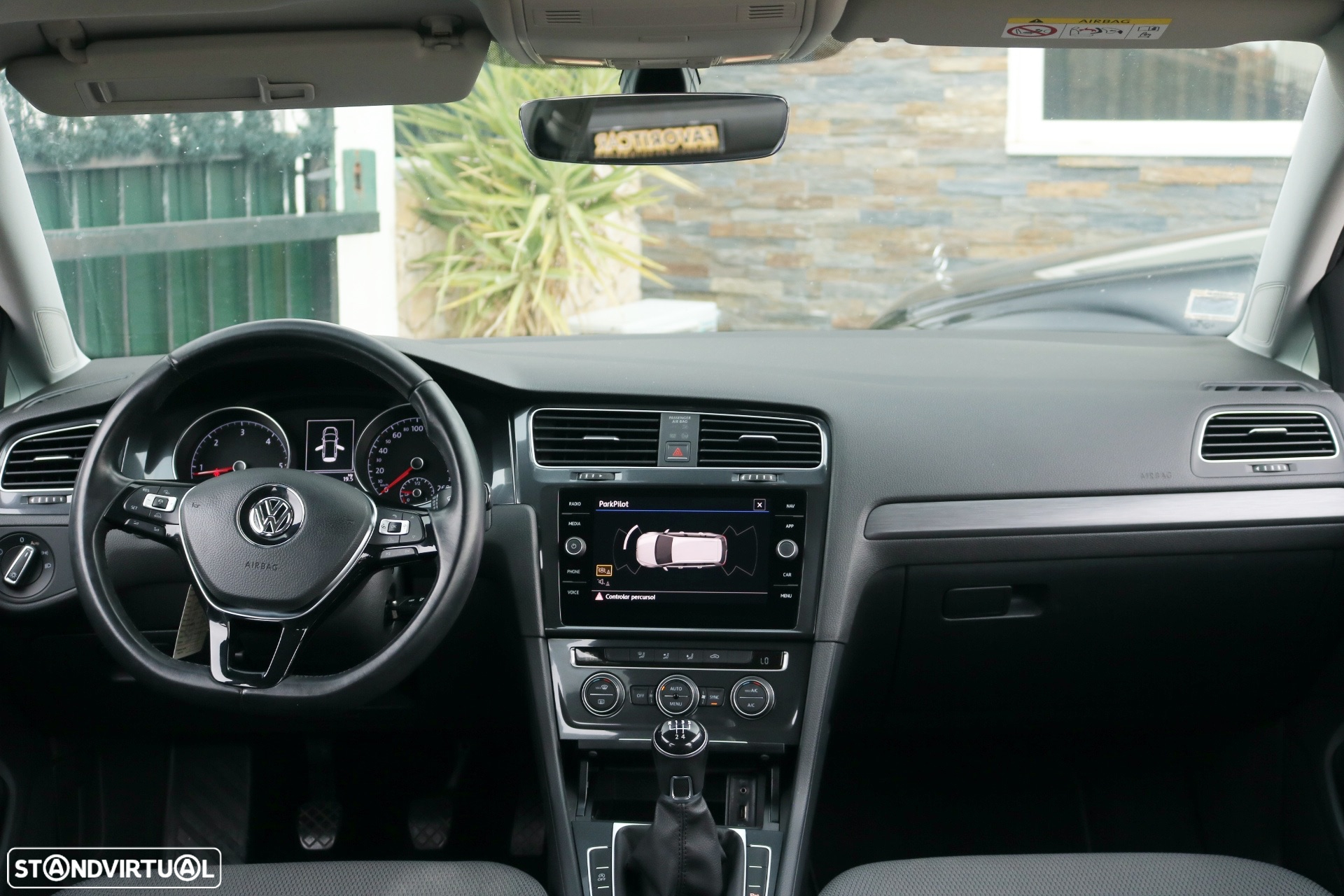 VW Golf Variant 1.6 TDi Highline - 21