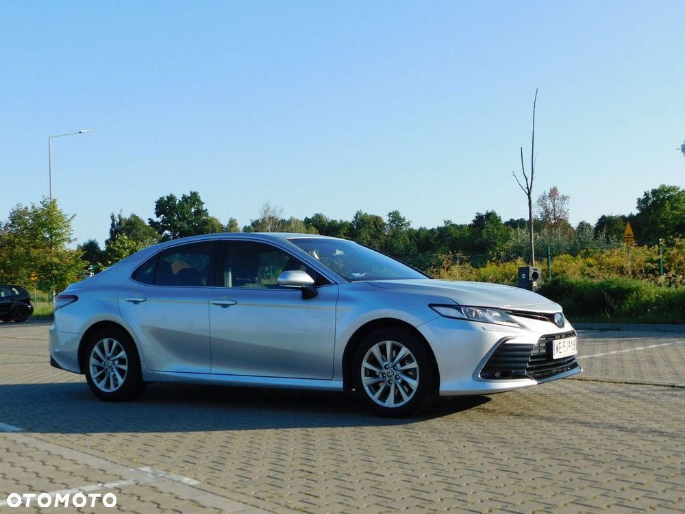 Toyota Camry - 15