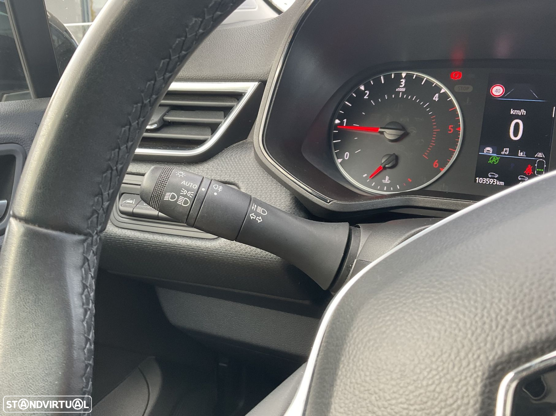Renault Clio 1.5 Blue dCi Equilibre - 37