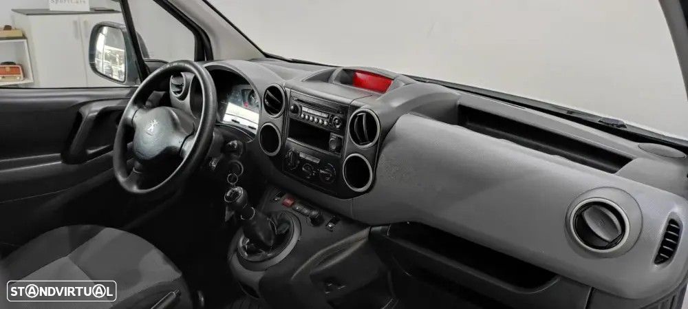 Peugeot Partner 1.6 BlueHDi L1 Pro 3L - 25