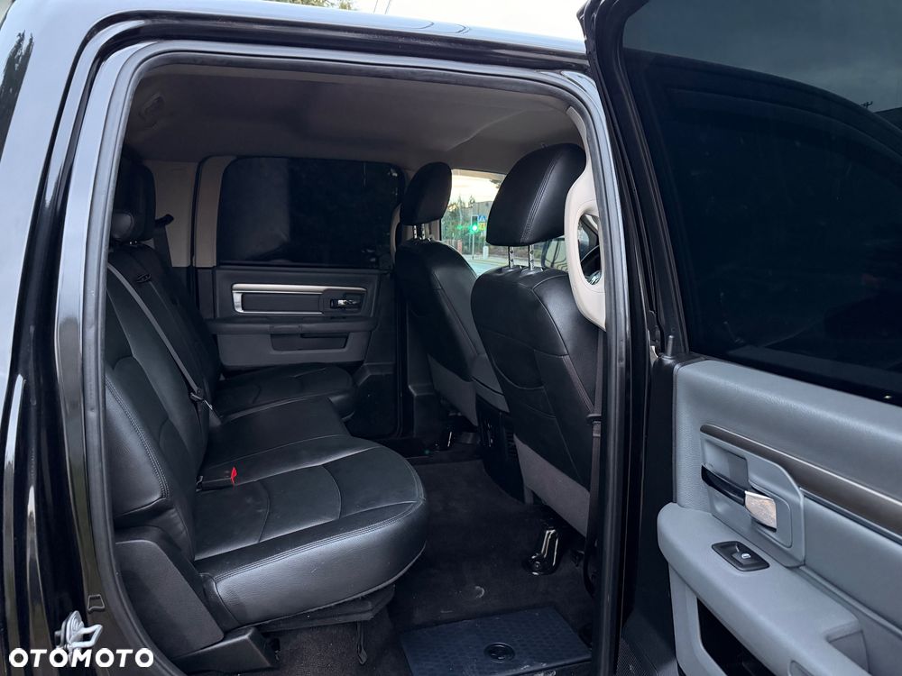RAM 1500 - 19