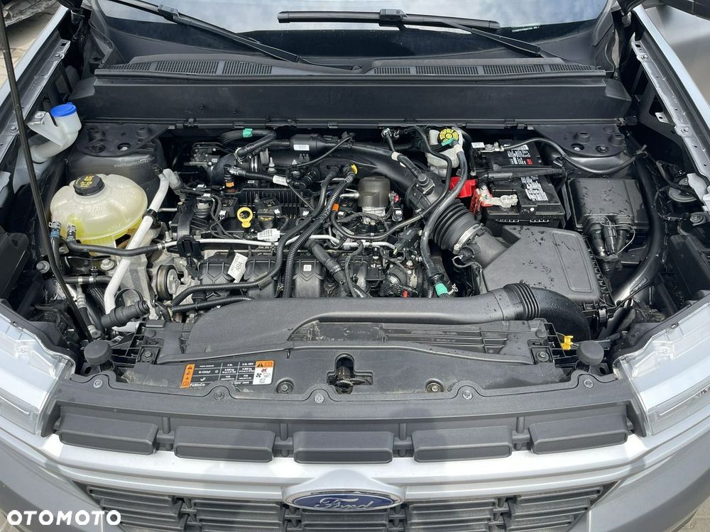 Ford Maverick - 16