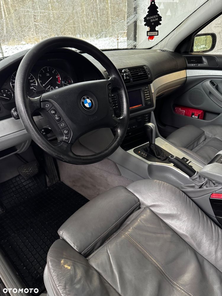 BMW Seria 5 - 11