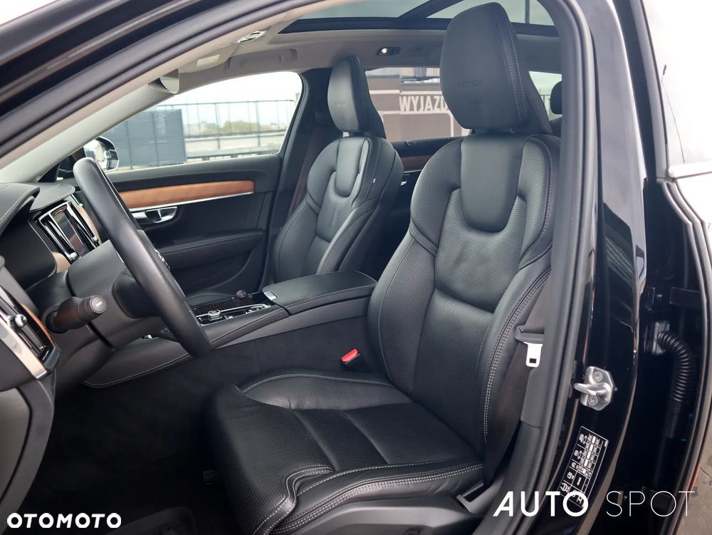 Volvo V90 T8 AWD Plug-In Hybrid Inscription - 14