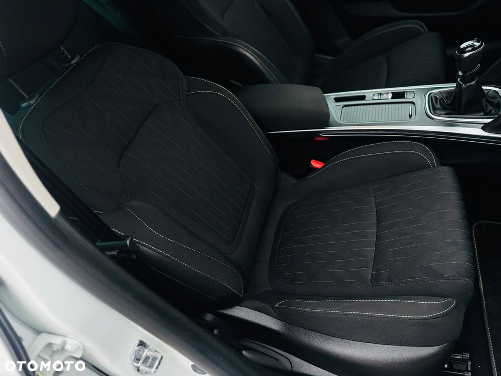 Renault Megane 1.3 TCe FAP Limited - 8