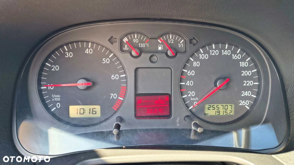 Volkswagen Golf - 13
