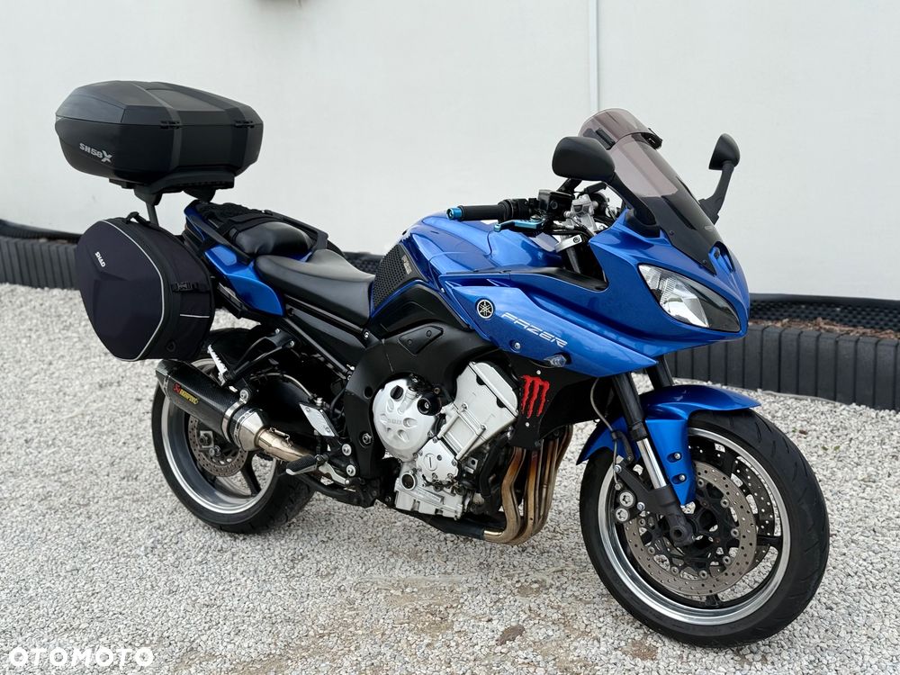 Yamaha FZ - 11
