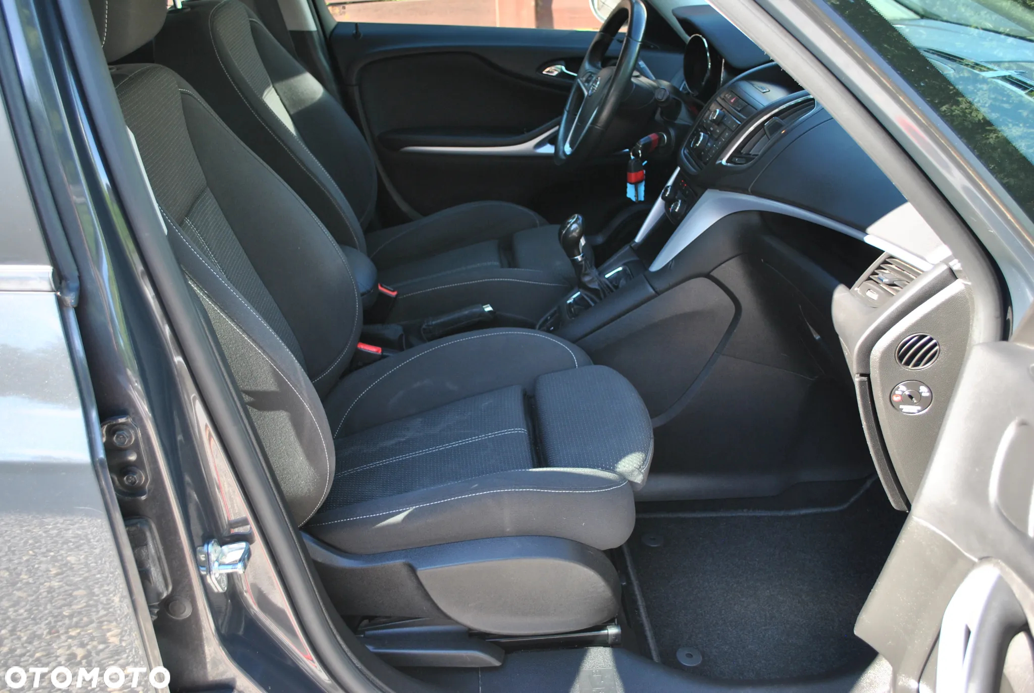 Opel Zafira 1.4 Turbo Business Edition - 13