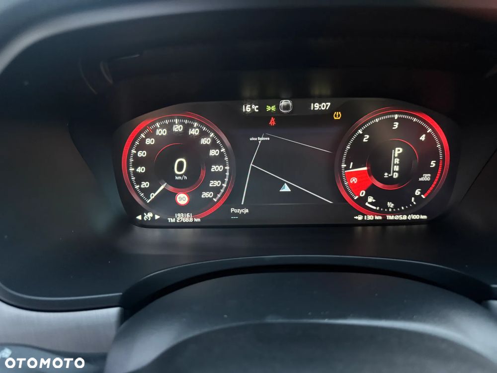 Volvo V90 D3 AWD Geartronic Inscription - 35