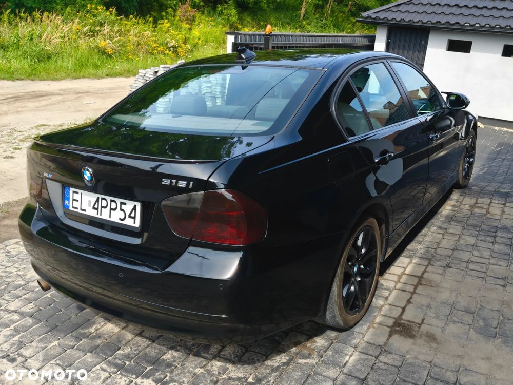 BMW Seria 3 - 18