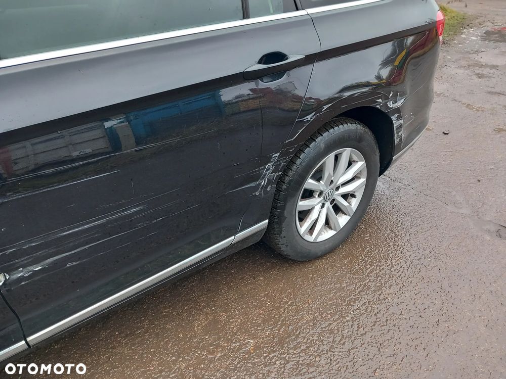 Volkswagen Passat 2.0 TDI SCR (BlueMotion Technology) Highline - 14