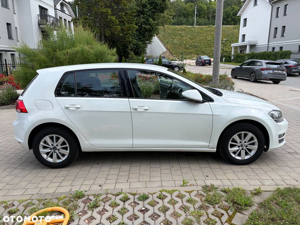 Volkswagen Golf 1.2 TSI Comfortline DSG - 10