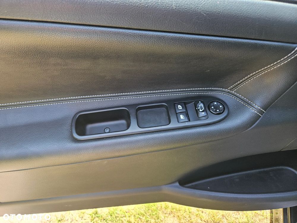 Peugeot 207 CC - 17