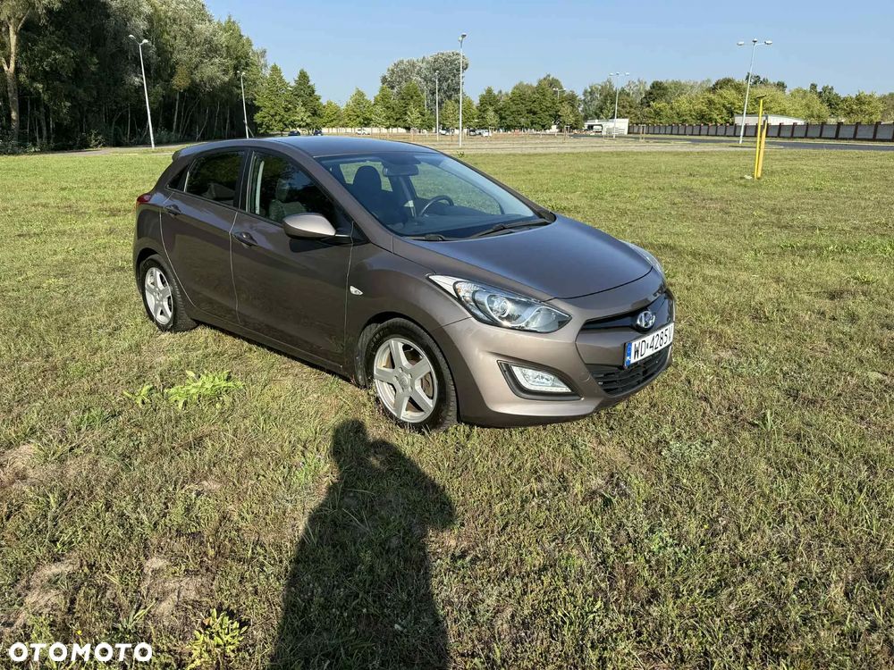 Hyundai i30 1.4 Trend - 6