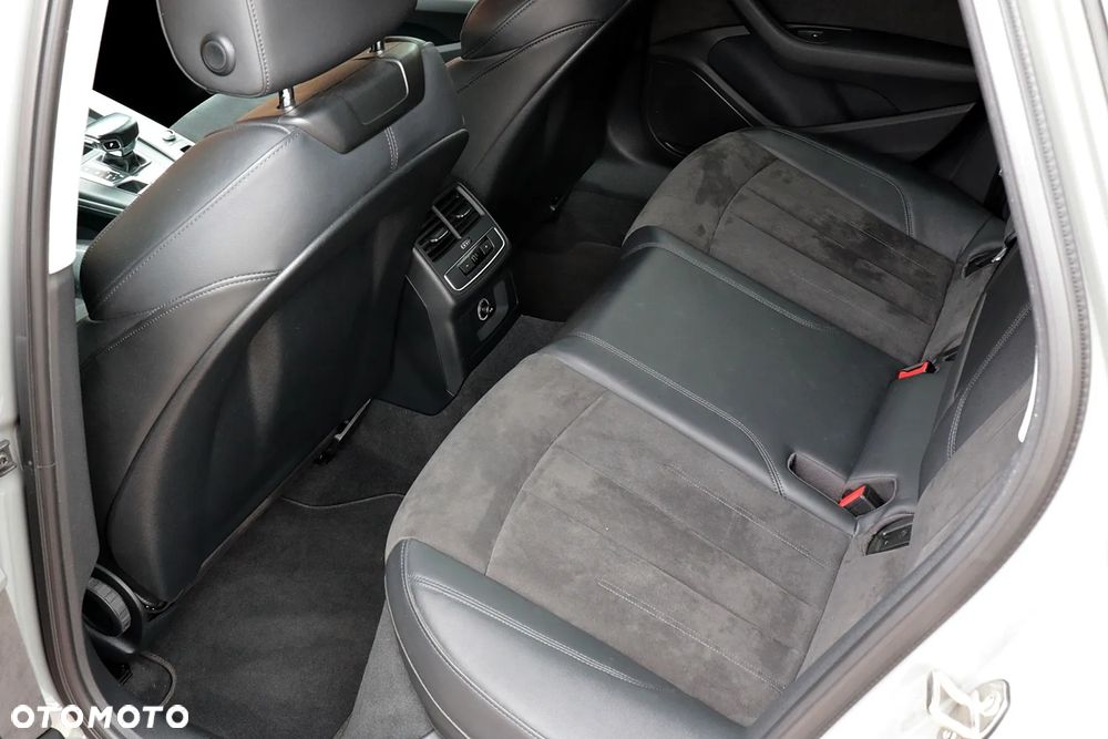 Audi A4 Allroad 2.0 TDI Quattro S tronic - 27