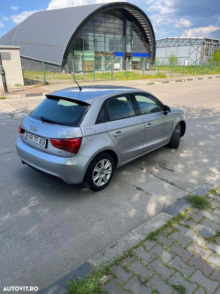 Audi A1 Sportback 1.6 TDI Design - 4