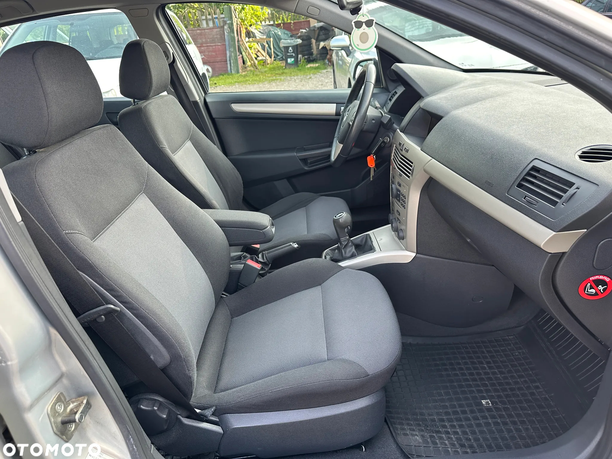 Opel Astra - 16