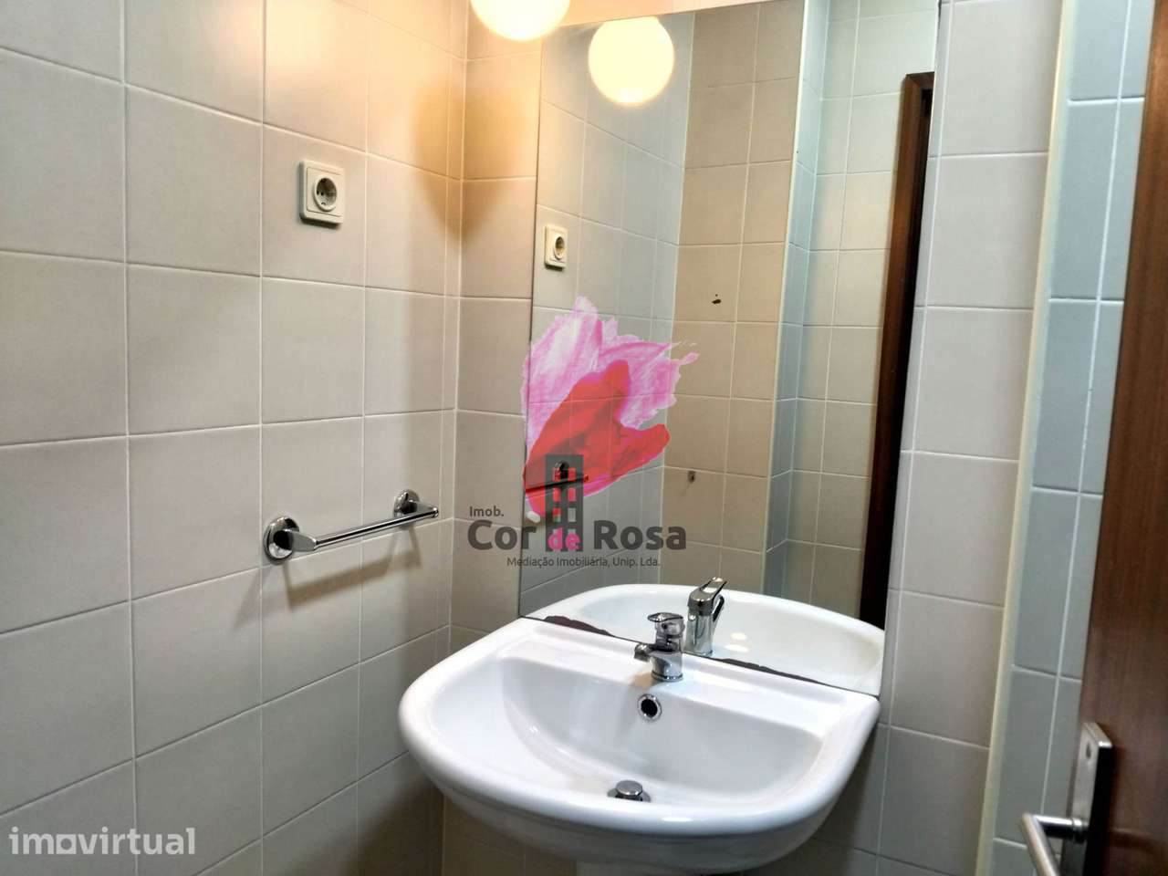 Apartamento T3 com Suíte – Localização Premium junto à Univ... - Grande imagem: 5/19