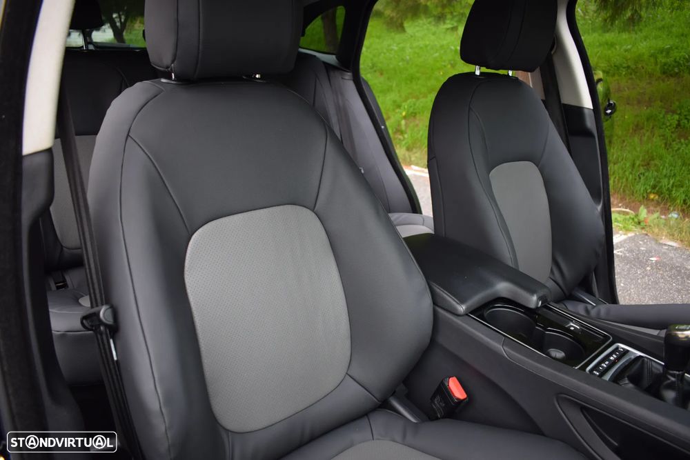 Jaguar F-Pace 2.0 i4D Prestige - 20