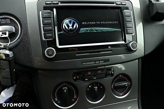 Volkswagen Passat 2.0 TDI Comfortline - 23
