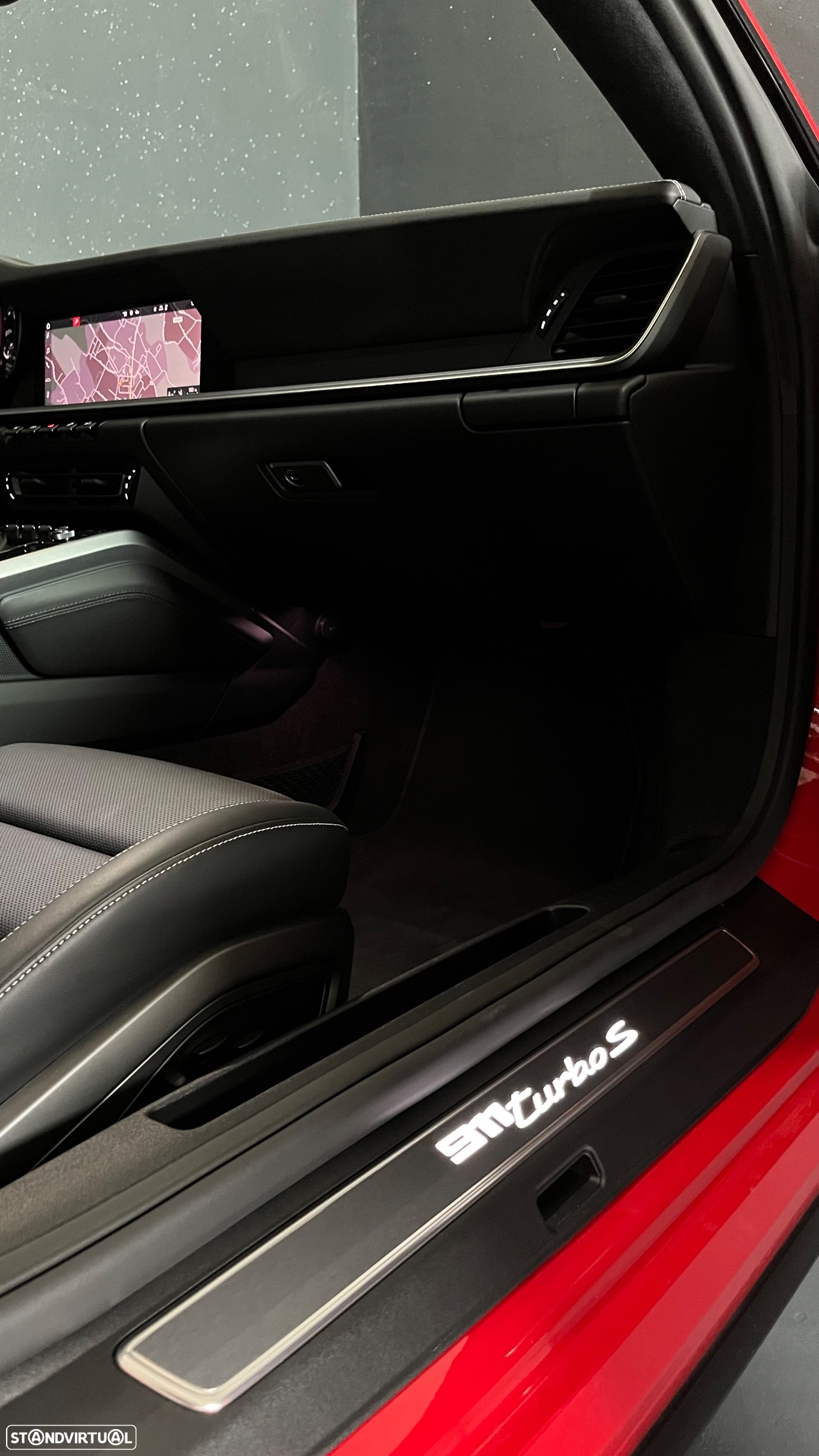 Porsche 911 (992) Turbo S PDK - 33