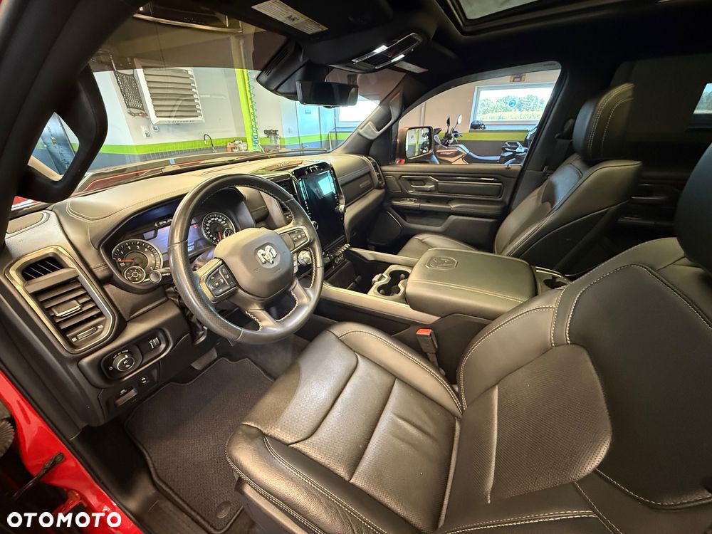 Dodge RAM 5.7 4x4 - 13