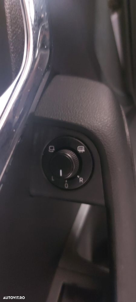 Skoda Octavia 2.0 TDI STYLE DSG - 15