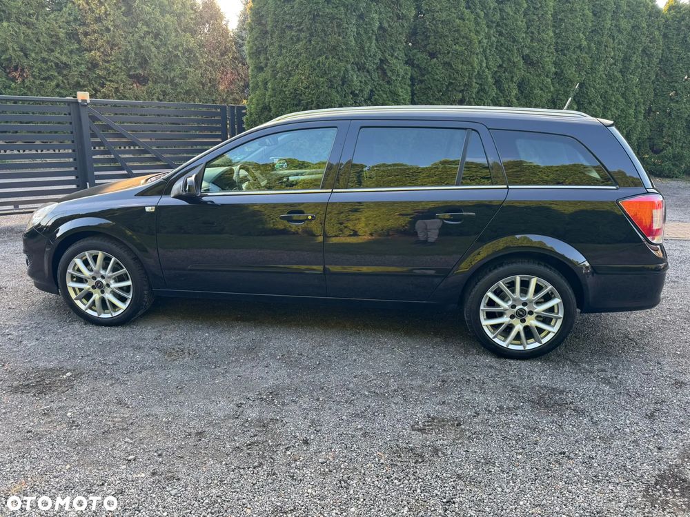 Opel Astra 1.6 Caravan Easytronic Edition - 4