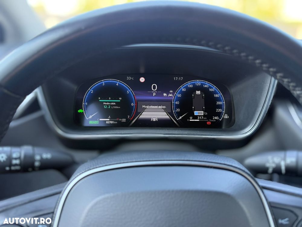 Toyota Corolla 1.8 HEV Business - 8