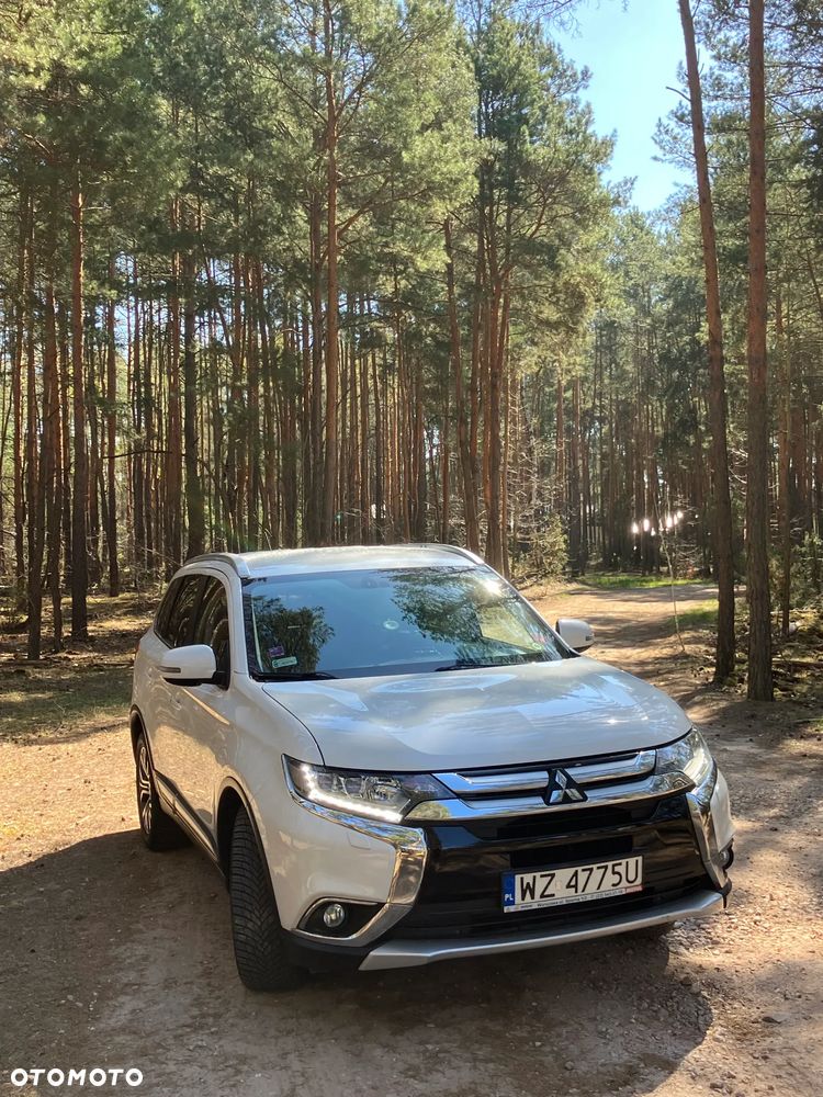 Mitsubishi Outlander 2.0 Intense + 4WD CVT - 16
