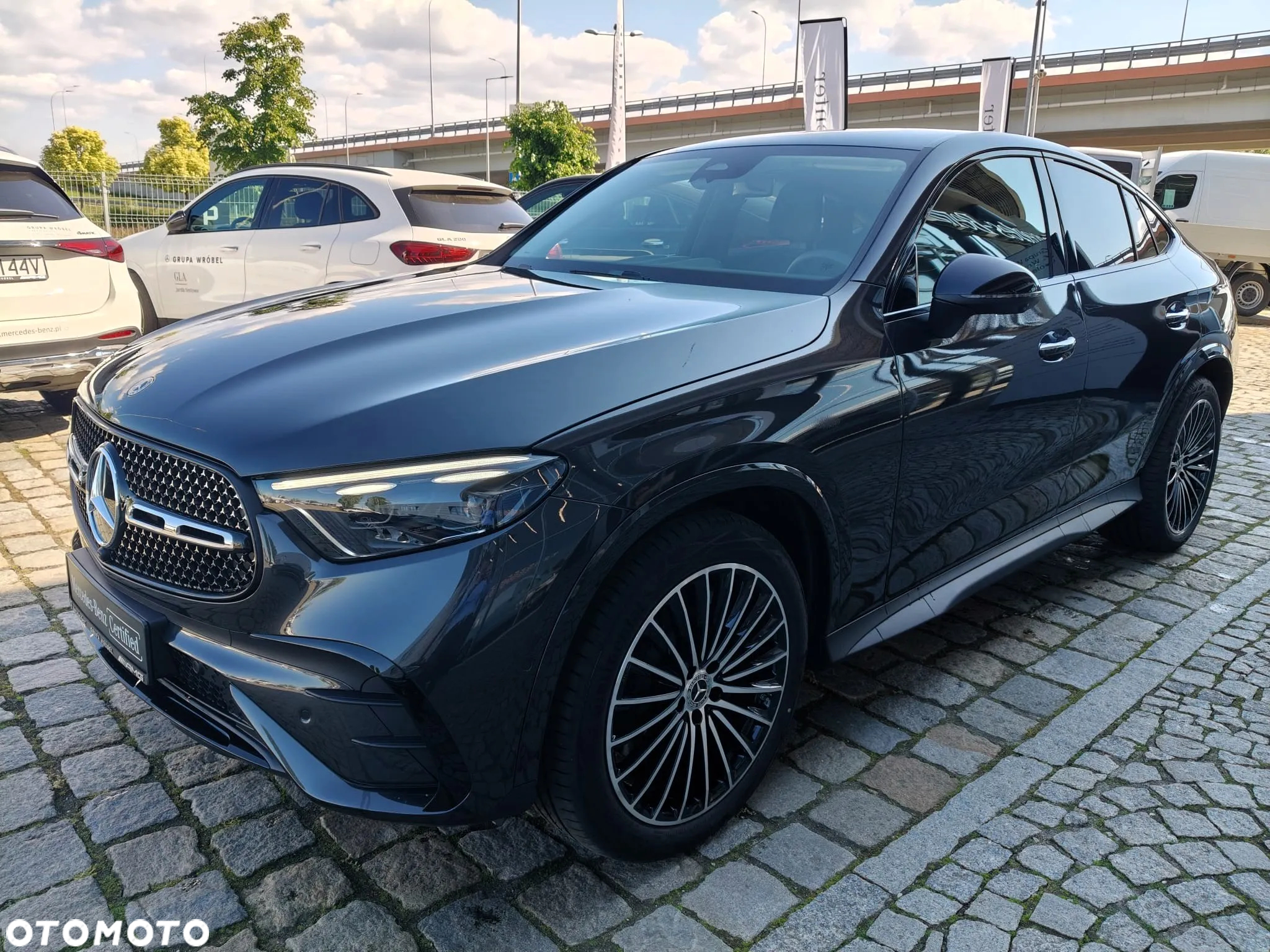 Mercedes-Benz GLC Coupe 200 mHEV 4-Matic AMG Line - 3